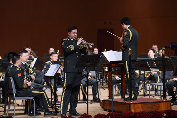 曲成久管乐交响作品音乐会3